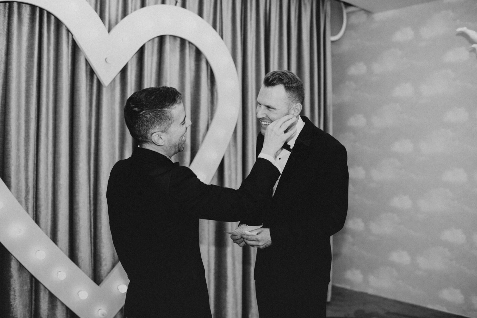 Sure Thing Chapel wedding ceremony photography Las Vegas