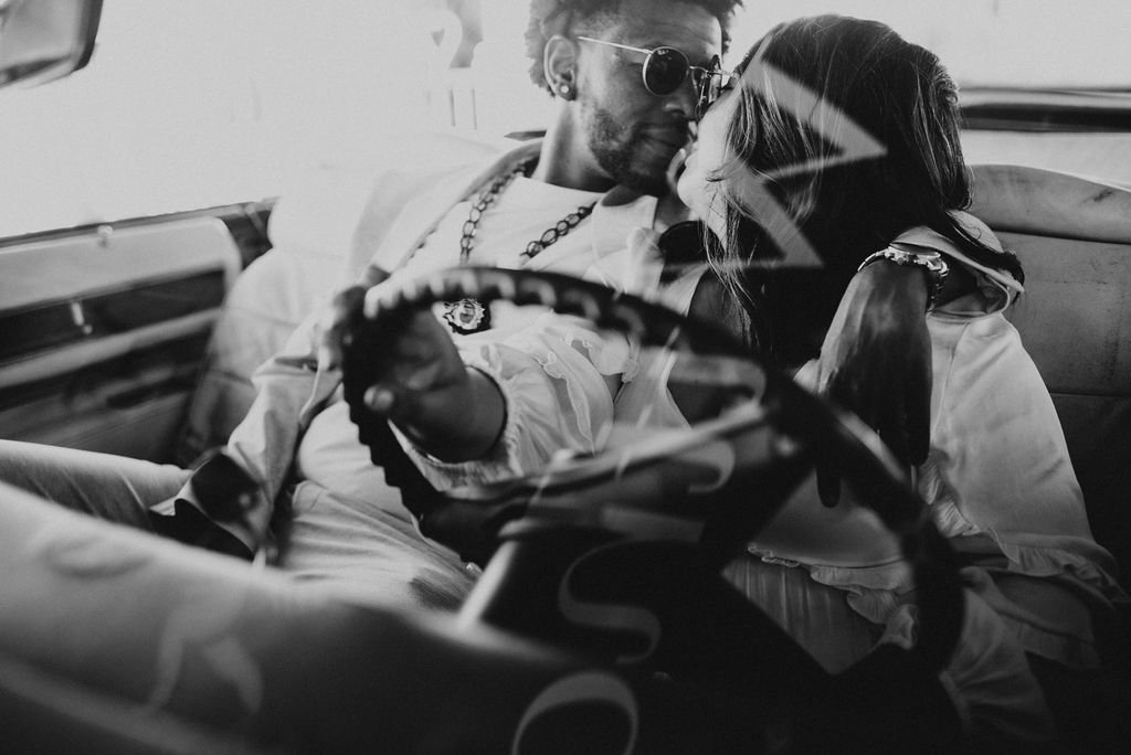 little white chapel las vegas brittany lo photo