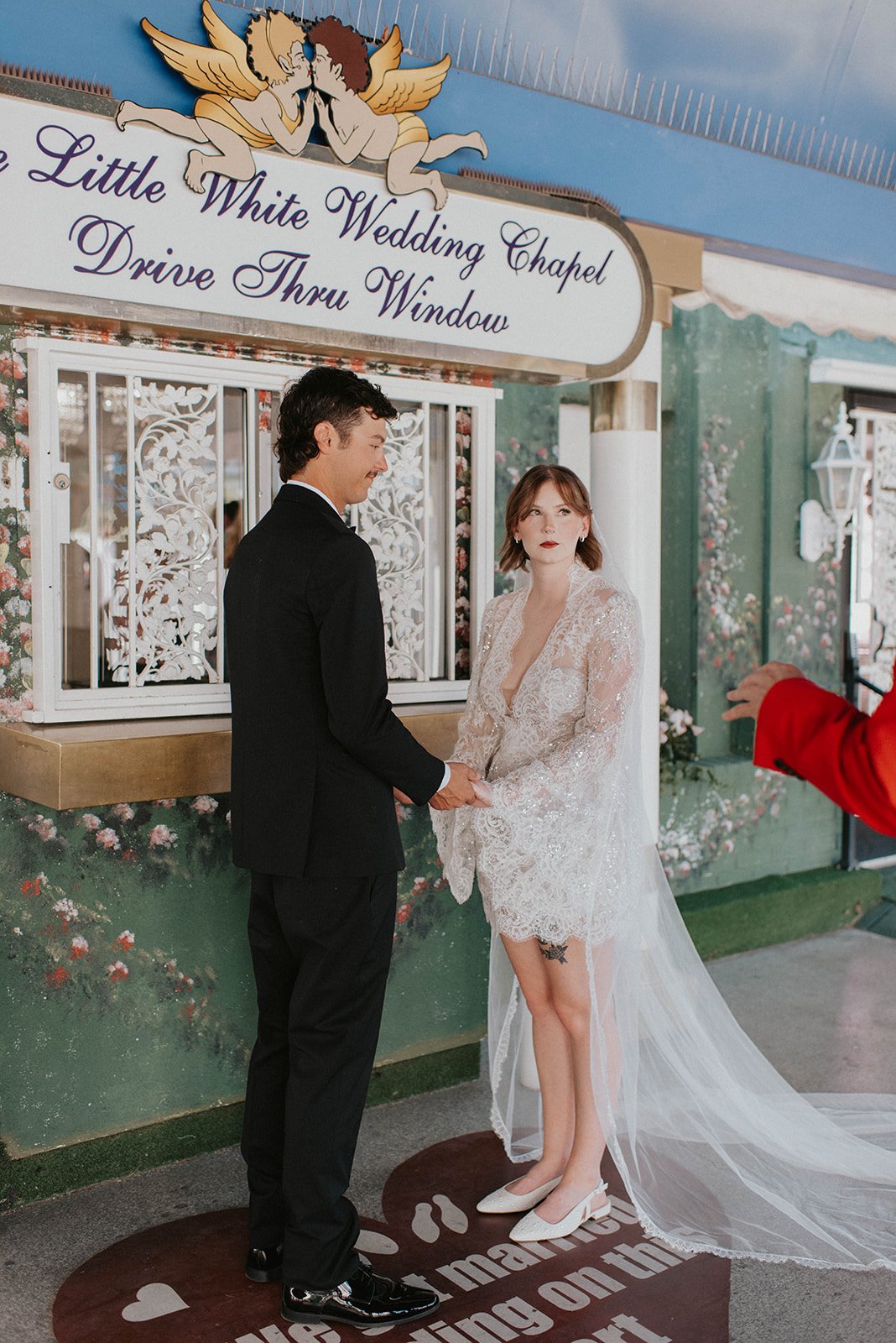 kelsey ethan downtown las vegas a little white chapel elopement plaza hotel neon lights