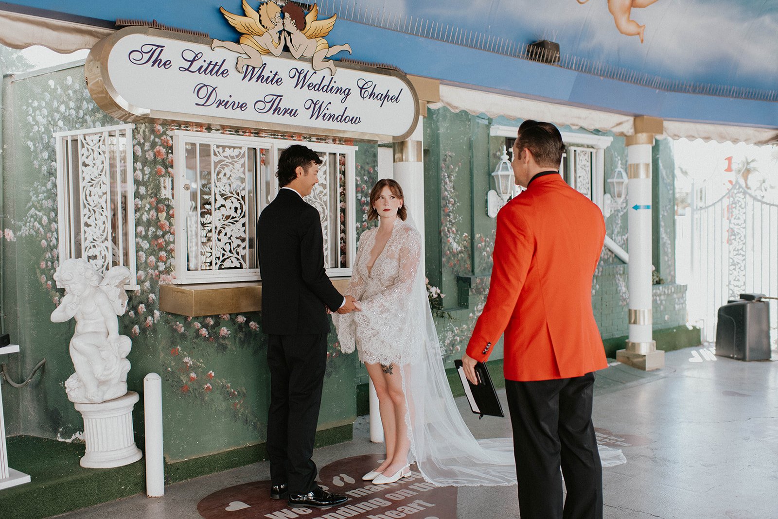 kelsey ethan downtown las vegas a little white chapel elopement plaza hotel neon lights
