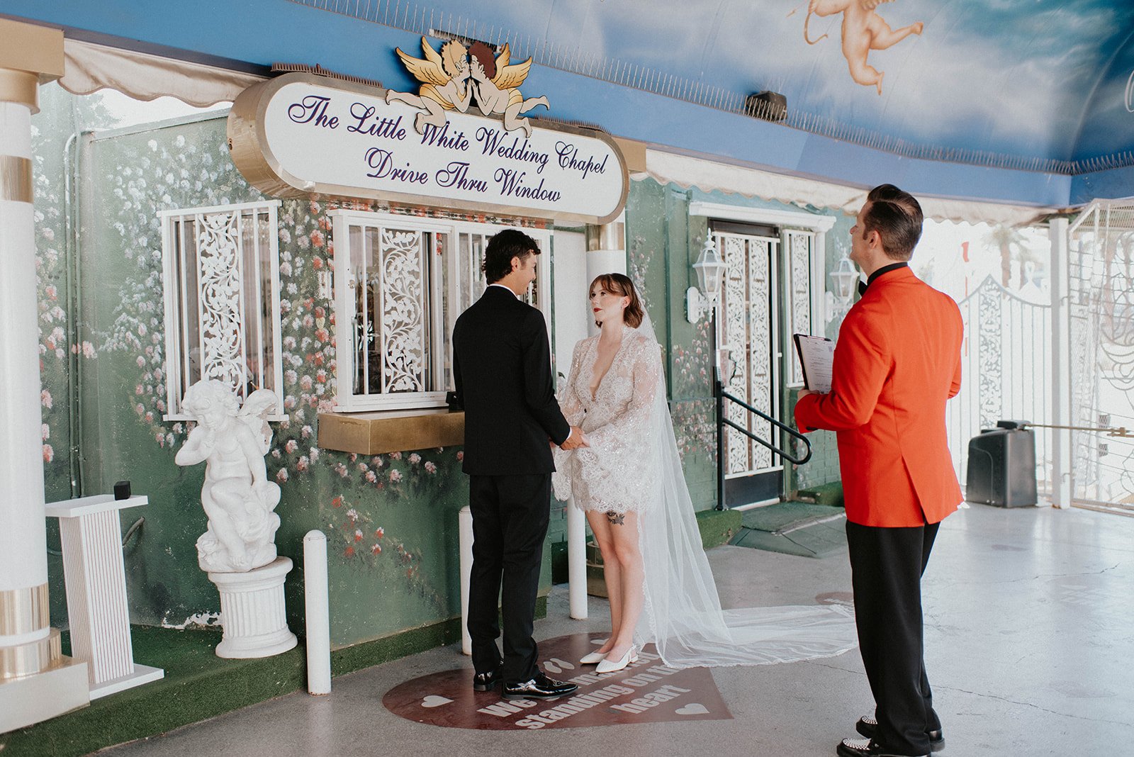 kelsey ethan downtown las vegas a little white chapel elopement plaza hotel neon lights