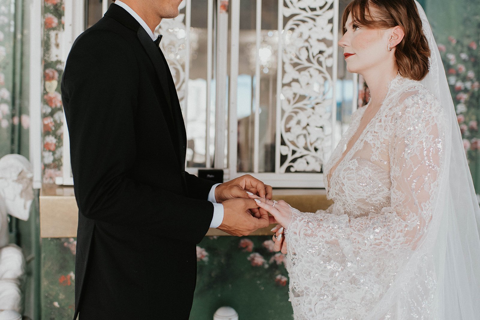 kelsey ethan downtown las vegas a little white chapel elopement plaza hotel neon lights
