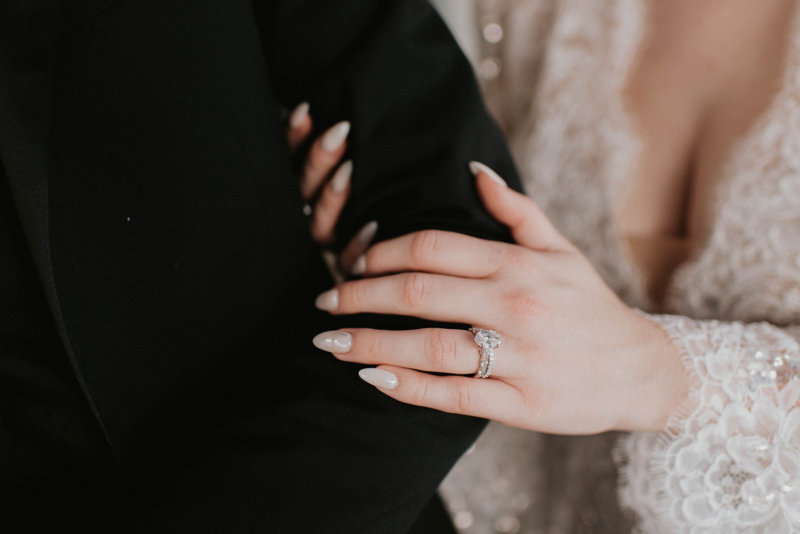 kelsey ethan downtown las vegas a little white chapel elopement plaza hotel neon lights